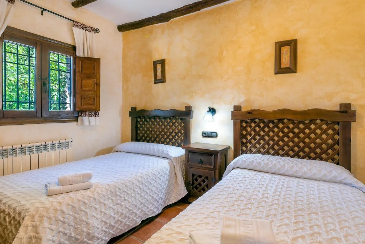 Pitres Cortijo La Loma De La Alpujarraヴィラ 別荘